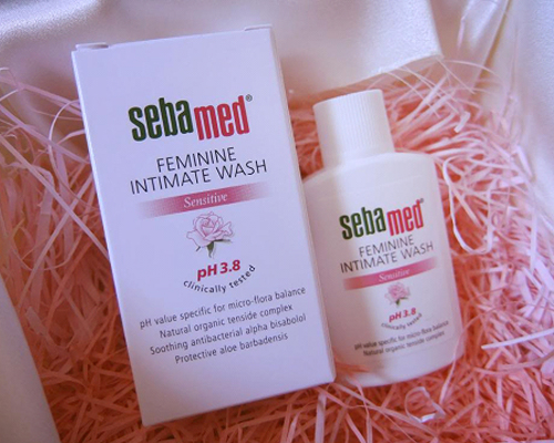 dung-dich-ve-sinh-phu-nu-sebamed-5