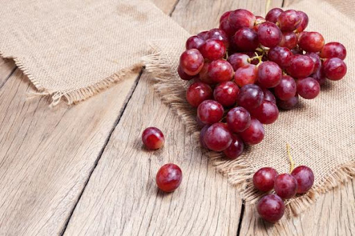 4 loại thực phẩm giúp ngăn ngừa, giảm mụn hiệu quả 4 - 4 Những loại thực phẩm giúp ngăn ngừa và giảm mụn hiệu quả - sebamed.com.vn